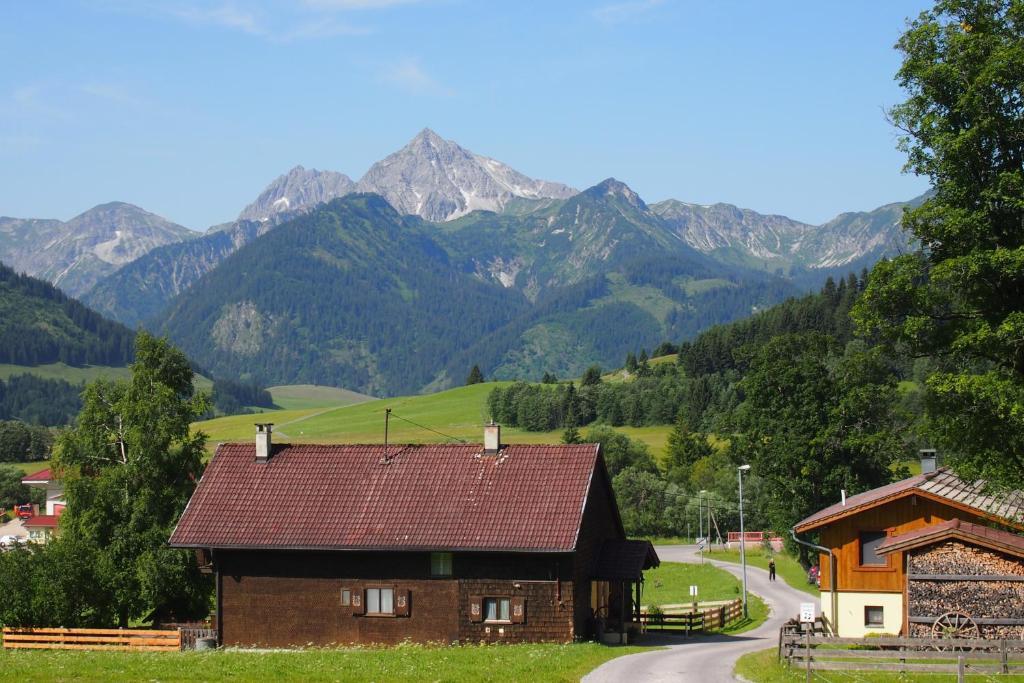 Apartament Haus Bergwelt Grän Zewnętrze zdjęcie